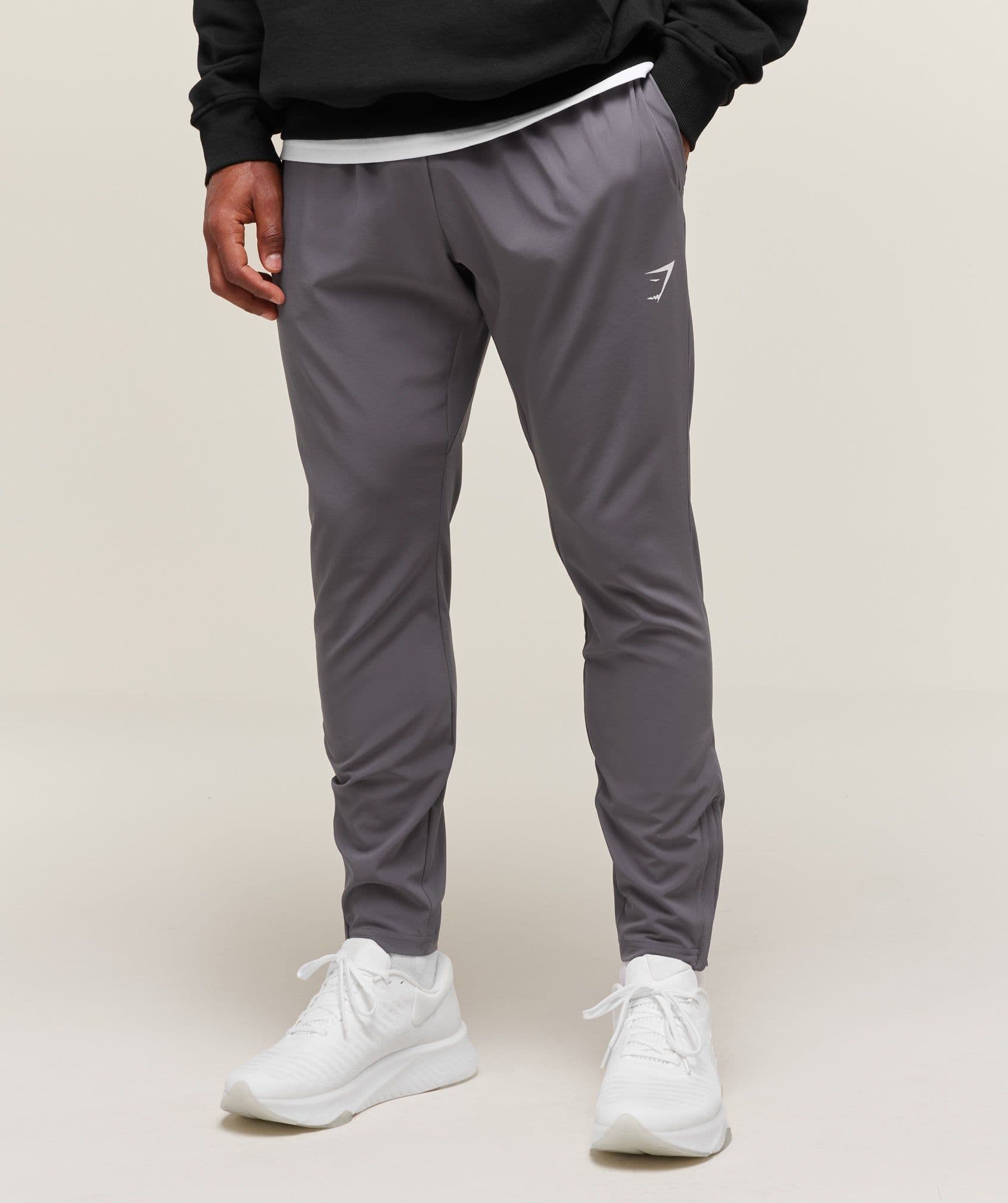 Gymshark Arrival Woven Joggers - Silhouette Grey